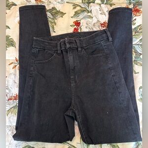 American Eagle Black Jeans - Curvy Super Hi-Rise Jegging